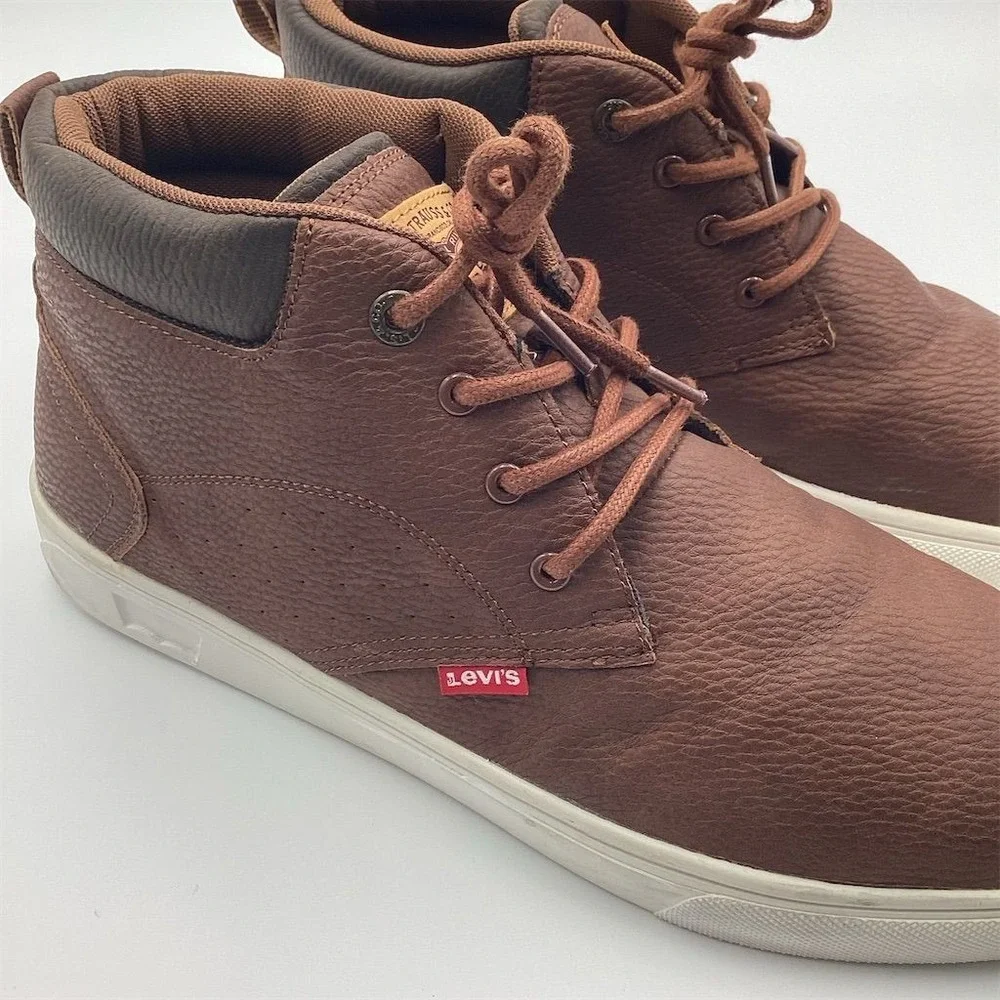 Levi's Men's Chukka Boots Brown‎ Lace Up Size 13 Casual Style